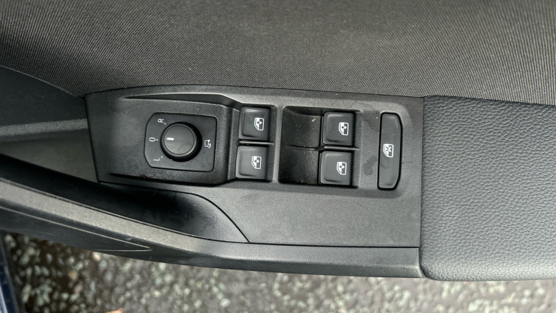 SEAT Ibiza 1.0 TSI 95 FR 5dr Petrol Hatchback